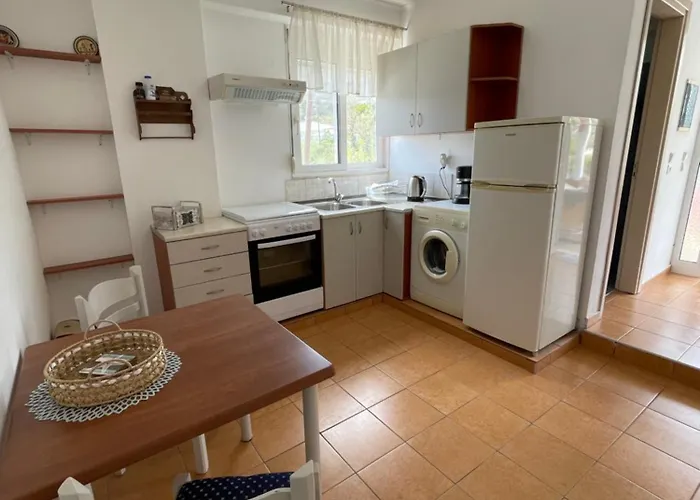 Plastiras Sea View 아크앤젤로스